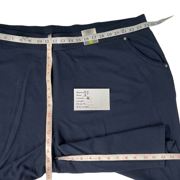 Lane Bryant Womens Shorts Size 26/28 V Sport Unwind Stretch - Picture 3 of 5